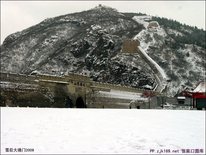 大境門雪景圖片